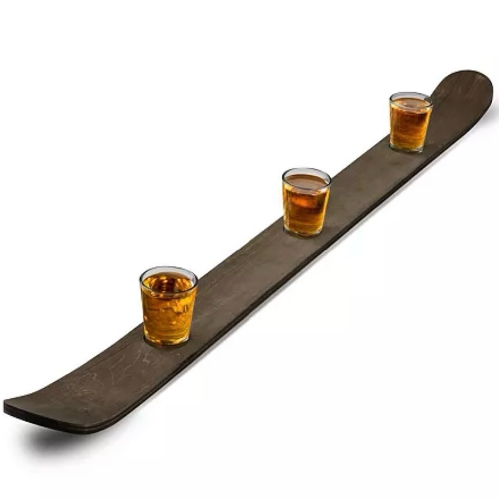 (Never been used) Wooden Ski Shot Glass Holder